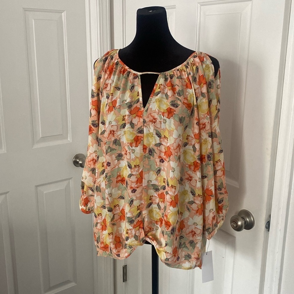 BCX NWT floral cold shoulder blouse.